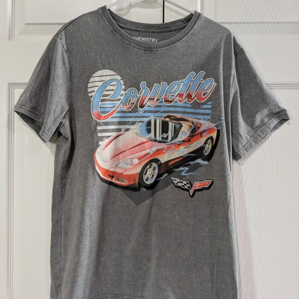 Corvette Chemistry Men's Gray Graphic T-Shirt Size Medium GM Official Crew Neck - Picture 3 of 11